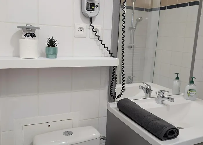 公寓 Pour 2, Au Coeur De 卢德